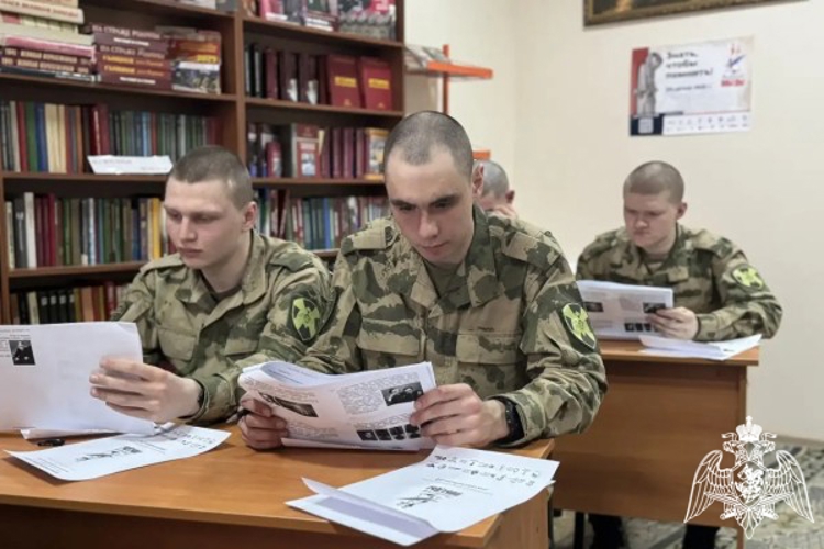 Росгвардейцы Республики Коми приняли участие во Всероссийской акции «Диктант Победы»