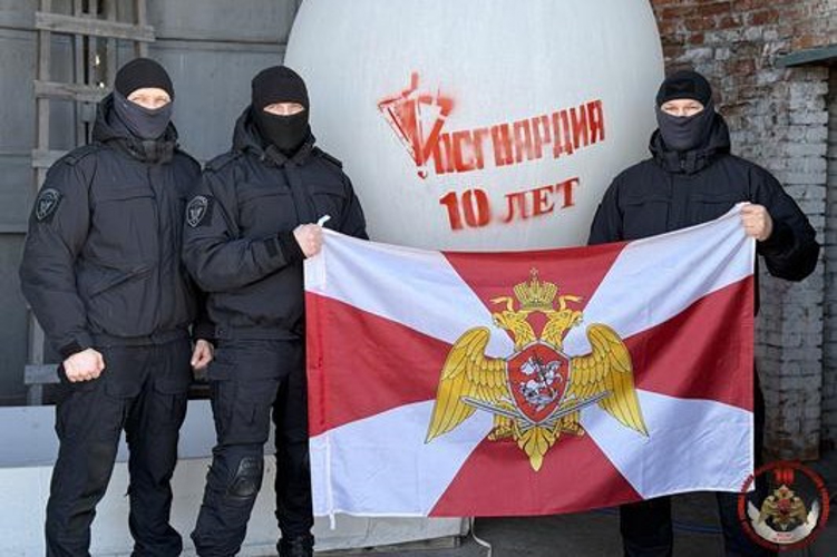 В Сыктывкаре прошла акция «Погода с Росгвардией»