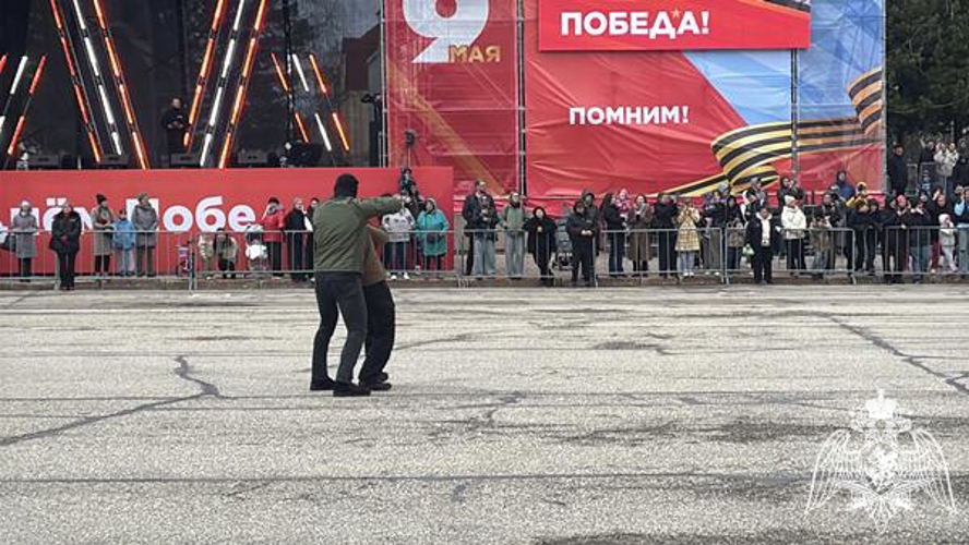 В Сыктывкаре росгвардейцы в День Победы приняли участие в тематических площадках
