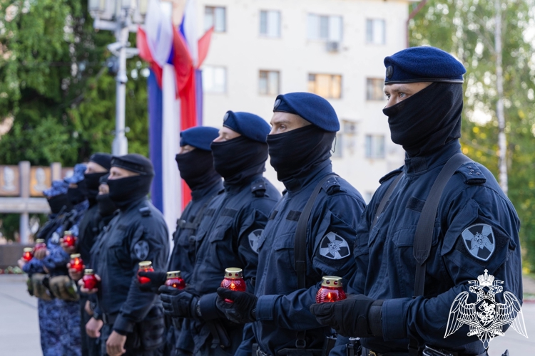 Росгвардия Коми присоединилась к акции «Свеча памяти»
