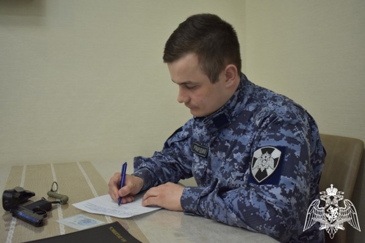 В Коми росгвардейцы информируют граждан об изменениях в законодательстве в сфере оборота оружия и продолжают изымать оружие за нарушения