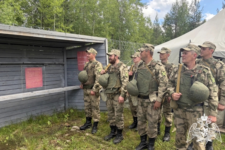 В Сыктывкаре на базе Центра подготовки личного состава Северо-Западного округа Росгвардии завершены военные сборы 