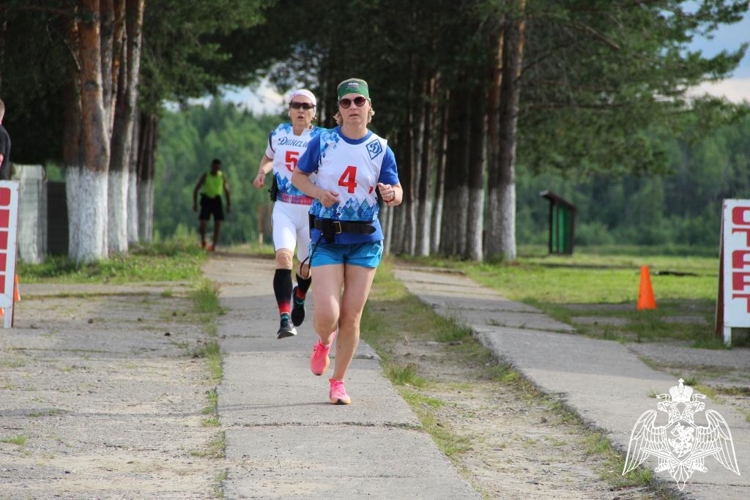 В Сыктывкаре состоялся чемпионат по служебному двоеборью памяти сотрудника ОМОН «Зырянин» Алексея Опацкого