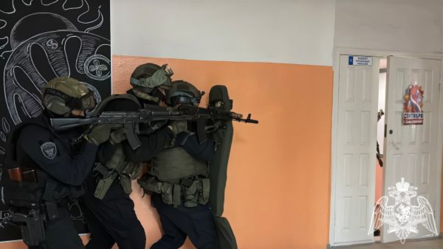 В Коми сотрудники Росгвардии приняли участие во всероссийских антитеррористических учениях