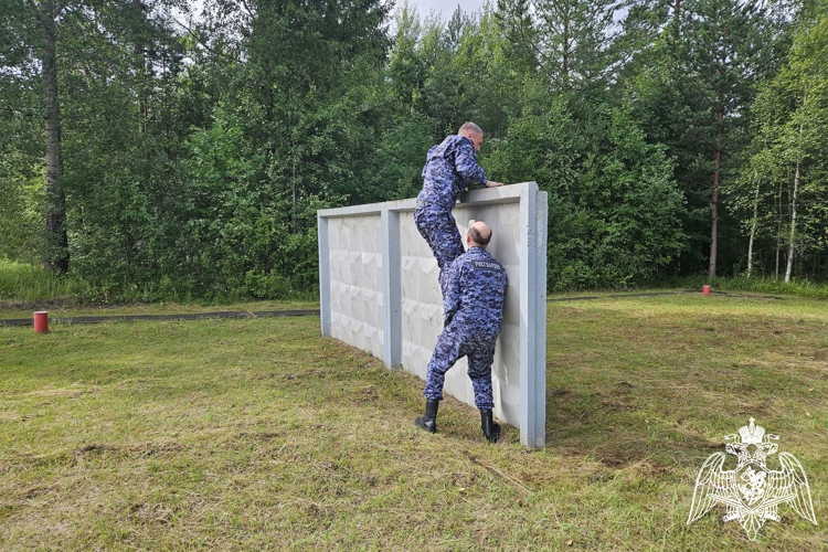В Санкт-Петербурге прошел окружной этап ежегодного Всероссийского конкурса профессионального мастерства среди сотрудников вневедомственной охраны Росгвардии