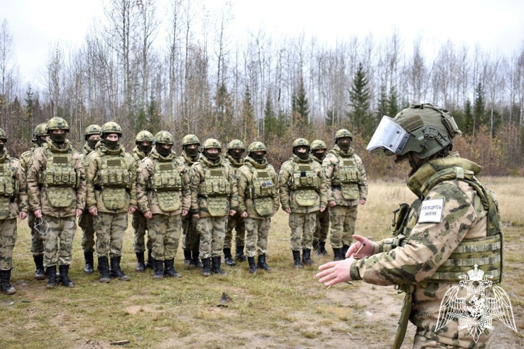 Военнослужащие по призыву отработали профессиональные навыки взрывного дела на полигоне в Сыктывкаре